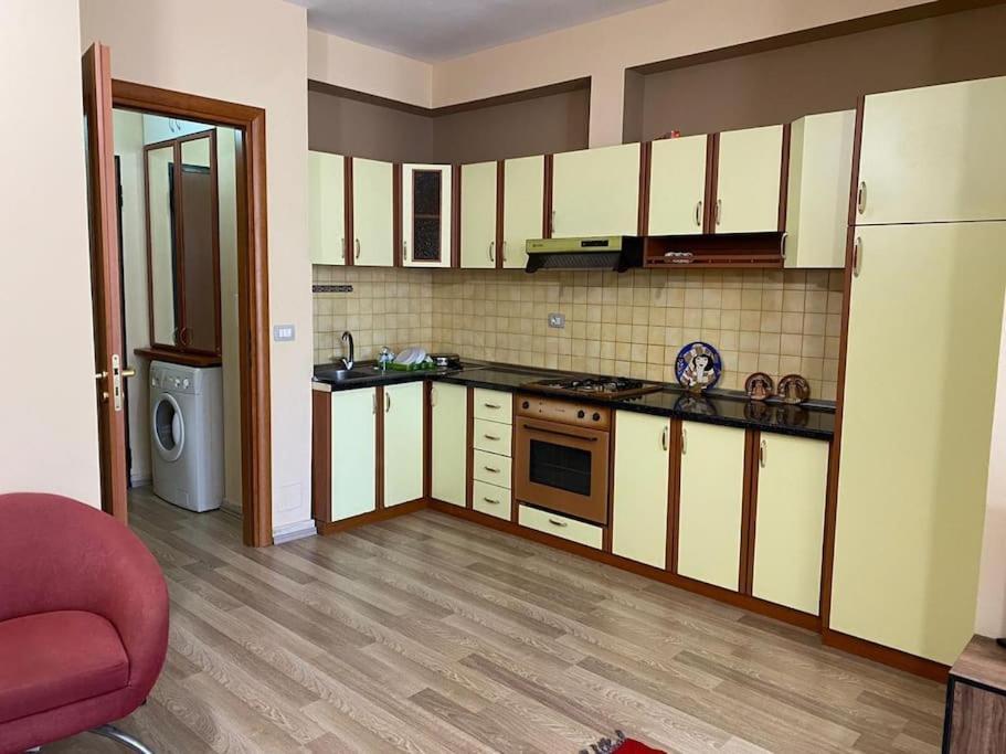 *Heart Of New Bazaar 1 Bed Apt* Tirana Exterior foto